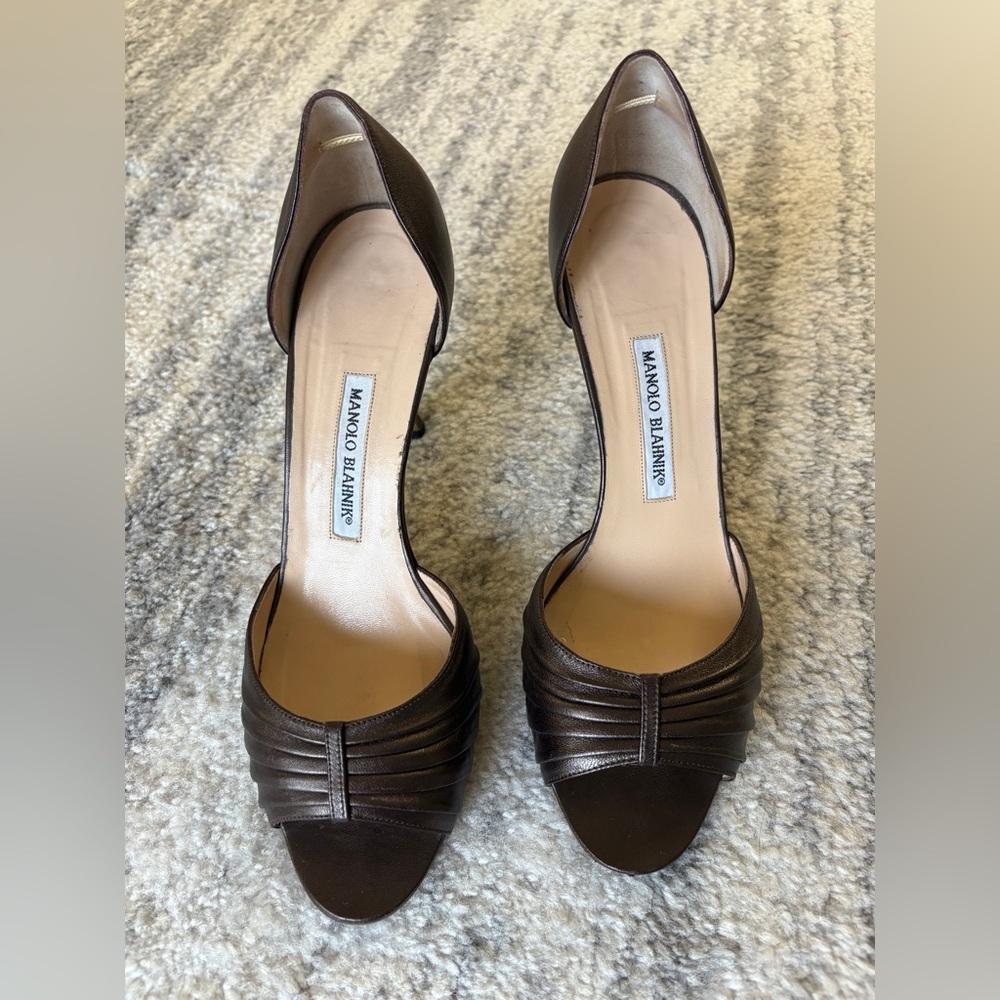 Manolo Blahnik Sedaraby Pump Copper